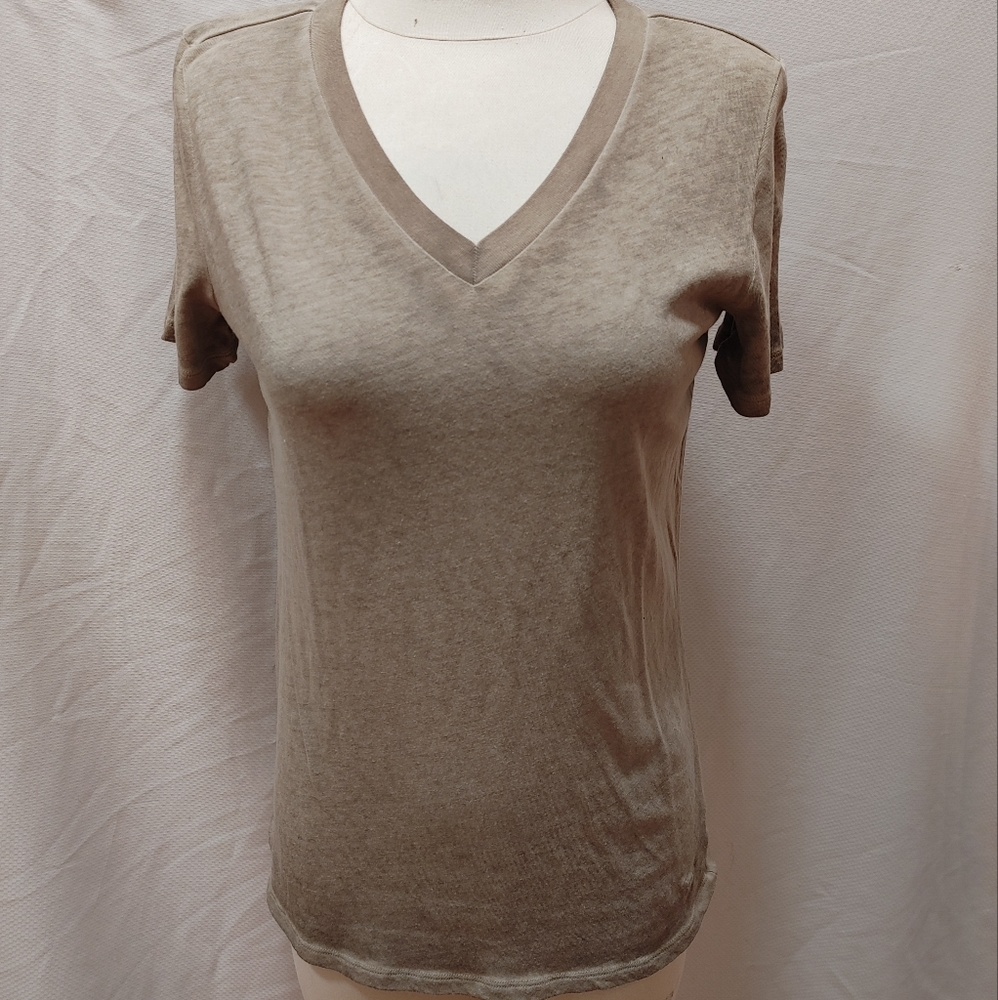 PINK brand perfect Tee size small NWT